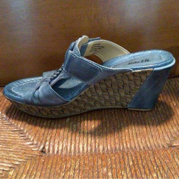 Wedge Sandals - Picture 5 of 5